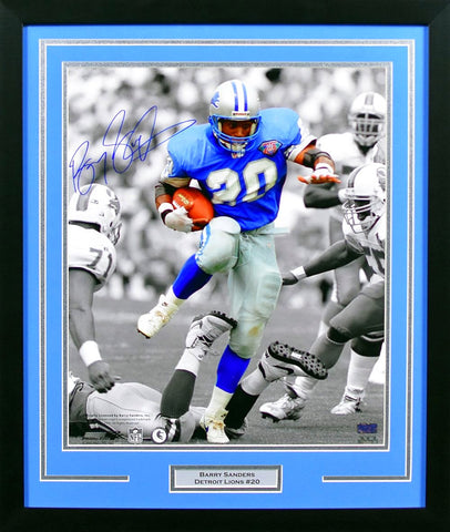 Framed Barry Sanders Detroit Lions Signed 8 x 10 Blue Jersey