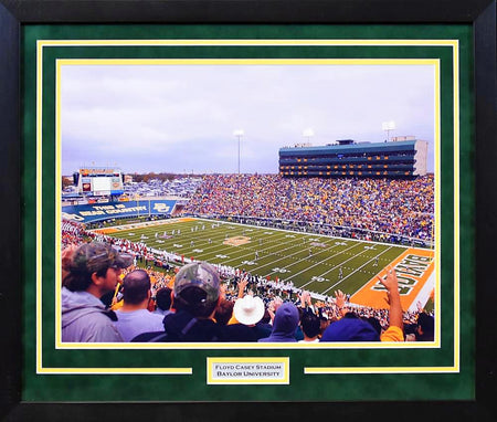 Robert Griffin III Autographed Baylor Bears 16x20 Framed Photograph - Leaping