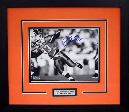 Justin Blackmon Autographed Oklahoma State Cowboys 8x10 Framed Photograph (Solo)