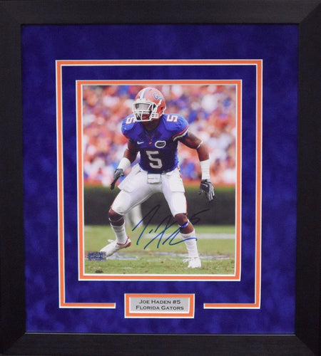 Danny Wuerffel Autographed Florida Gators 8x10 Framed Photograph (Arms Up)