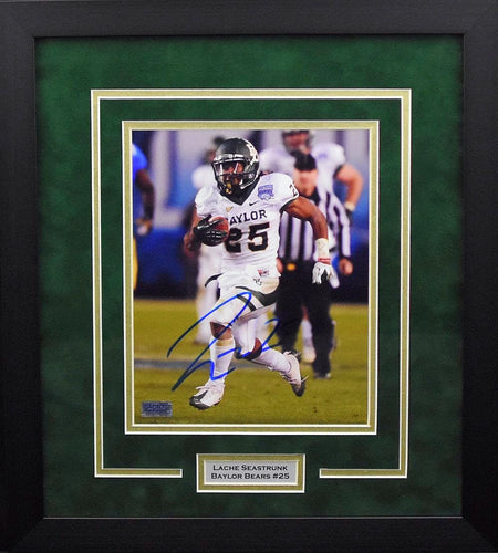 Kendall Wright Autographed Baylor Bears 16x20 Framed Photograph - Running